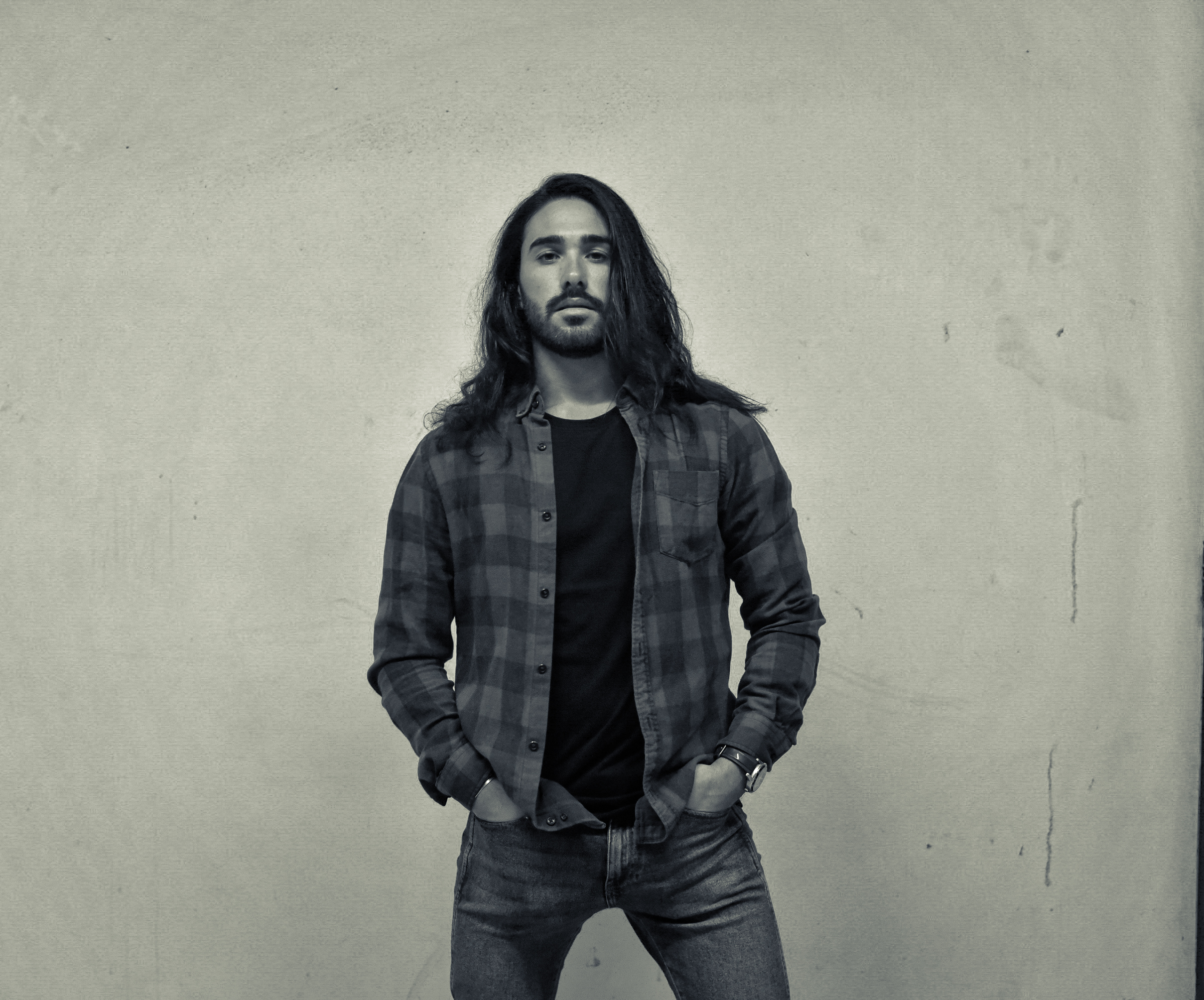 editorial portrait in Sydney by Veros Photography Natural portrait photography in Sydney