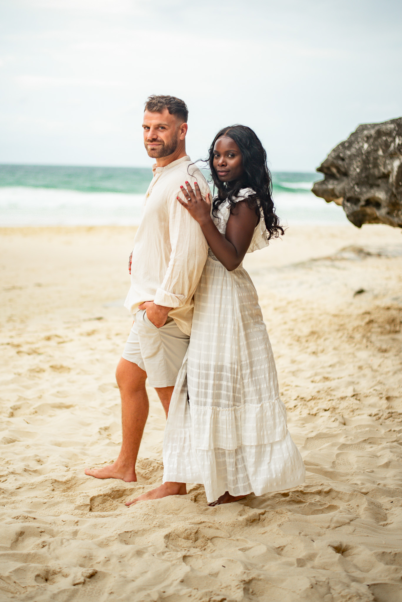 Romantic engagement photoshoot in Sydney by Veros Photography

Couple enjoying golden hour at Tamarama Beach

Natural engagement portraits in  Sydney