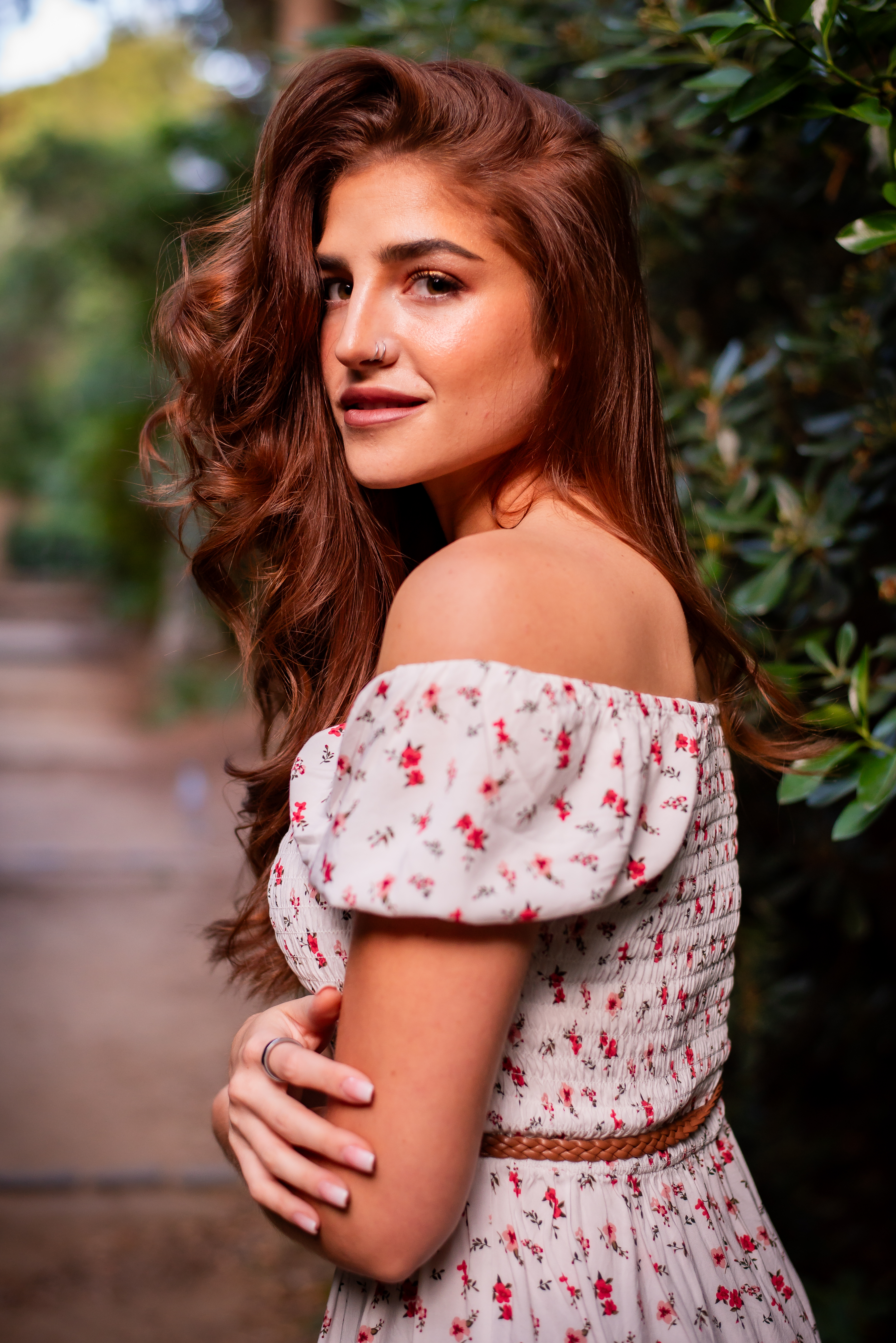 Boho editorial portrait in Sydney by Veros Photography Natural portrait photography with warm tones in Sydney