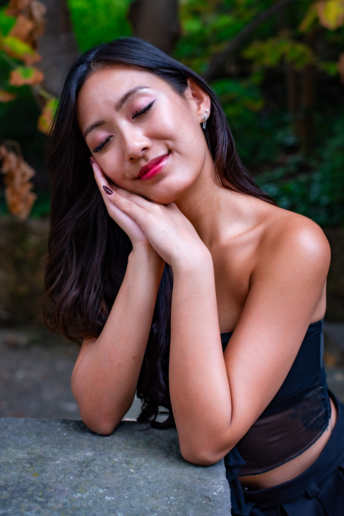 Boho editorial portrait in Sydney by Veros Photography Natural portrait photography with warm tones in Sydney
